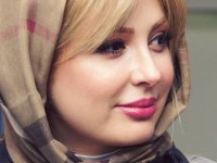 نیوشا ضیغمی: آرام و گریزان از جنجال