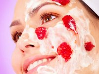 پوستی تازه با لایه برداری خانگی