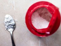 فواید جوش شیرین برای پوست، مو و بدن