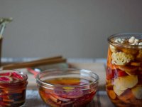 نکاتی در تهیه ترشی و طرز تهیه سه نوع ترشی