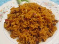دمي گوجه فرنگي با لوبيا چشم بلبلي