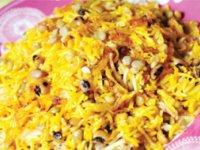 رشته پلو با لوبیا