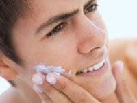 درمان های خانگی برای مقابله با پوست چرب