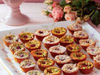 مینی کیک های بادام و پسته