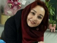 ماهایا پطروسیانِ کوچک در آغوش پدر + عکس
