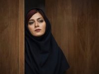 پگاه آهنگرانی از ممنوع‌الخروجی خود خبر داد