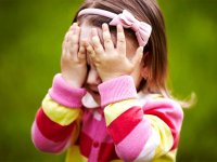 چگونه با کودک خجالتی برخورد کنیم؟