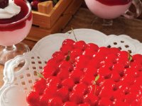 موس کیک آلبالو و گیلاس