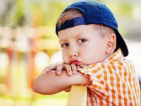 با کوچولو‌های لجباز چه کنیم؟