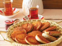 کلوچه توت فرنگی و پرتقال
