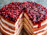 کیک انار مخصوص شب یلدا