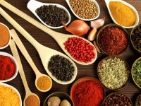 غذاهای مناسب برای افراد با طبع گرم و تر یا دموی ها