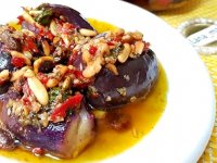 طرز تهیه‌ مکدوس؛ ترشی پرطرفدار
