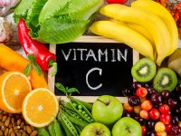 ۶ دلیل برای اینکه همیشه ویتامین C مصرف کنید