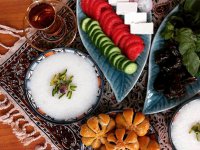 مفیدترین و مضرترین خوراکی‌ها برای افطار و سحر