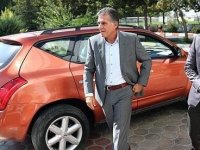 عکسی تازه منتشر شده از کارلوس کی روش زمانی که در ایران بود با کلاه ایل قشقایی!