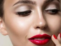 سه ورزش موثر برای برجسته کردن گونه