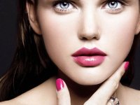 چگونه صورت خود را لاغر کنیم؟