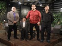 بازیگری که به دستفروشی روی آورد تا خانواده‌اش در آسایش باشند +عکس