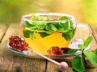 کدام دمنوش‌های گیاهی لاغرتان می‌کند؟