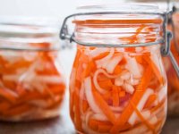 طرز تهیه ترشی ترب و هویج