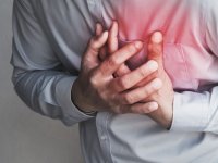 مهمترین علامت سکته قلبی چیست؟