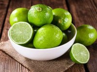 پوست لیمو ترش: گنجینه‌ای برای سلامت و زیبایی
