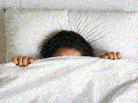 ۶ خطر جسمی و روانی خواب زیاد