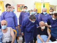 سالمندانی که هنوز برای تزریق واکسن با آنها تماس گرفته نشده چه کنند؟