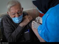 واکسیناسیون کرونا برای افراد بالای ۷۵ سال آغاز شد؟