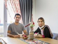 سکونت زوجین در نزدیکی منزل خانواده همسر اشتباه است؟