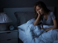 افسردگی شبانه؛ چرا شب‌ها احساس افسردگی می‌کنیم؟