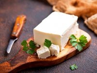اگر این ۵ نشانه را دارید هرگز پنیر نخورید