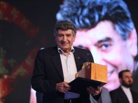 منوچهر والی‌زاده زیر دستگاه اکسیژن رفت؛ در انتظار نتیجه آزمایش‌ها