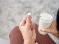شیر را با این داروها بخورید