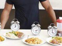 فاصله‌ی ایده‌آل بین دو وعده‌ی غذایی چقدر باید باشد؟