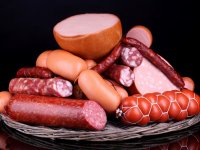 این بیماری با خوردن کالباس سراغتان می‌آید