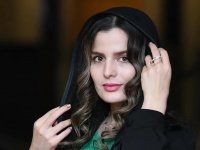 بازیگر نقش سوجان؛ از لباس تاریخی گیلان تا کت و شلوار لاکچری در اکران «لاک پشت» (عکس)