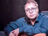 مازیار لرستانی عزادار شد(+عکس)