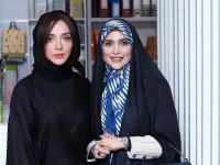 دورهمی هنرمندان در «نشر چشمه»؛ از مژده لواسانی تا المیرا دهقانی در جشن امضای کتاب+ عکس