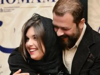 حضور «پژمان و نفس بازغی» در اختتامیه جشنواره همام؛ ست مشکی پدر و دختر + عکس