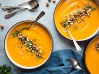 طرز تهیه سوپ کدو حلوایی با شیر