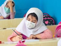 سال تحصیلی جدید بدون تعطیلی است !