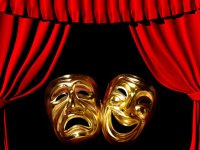 حضور مخرب خوانندگان مشهور در صحنه‌ تئاتر