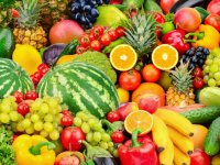 چه خوراکی‌هایی آب بدن را زیاد می‌کنند؟