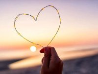 عشق و رابطفه عاطفی در بیماران دوقطبی