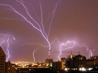 تهران دوباره به حالت آماده باش در آمد