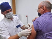 فراخوان وزارت بهداشت درباره واکسیناسیون ۶۰ ساله‌ها