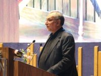 وزیر بهداشت: فردا درباره محدودیت‌های تازه کرونا تصمیم می‌گیریم