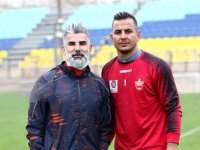 سرمربی پرسپولیس حامد لک را کنار گذاشت!